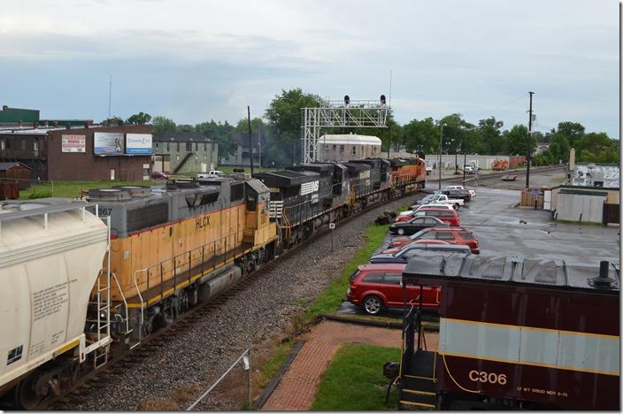 AC Tower has been relocated to the south side of the former Big Four and Erie main line. HLCX 3867-NS 8426 9124-7906. Marion.